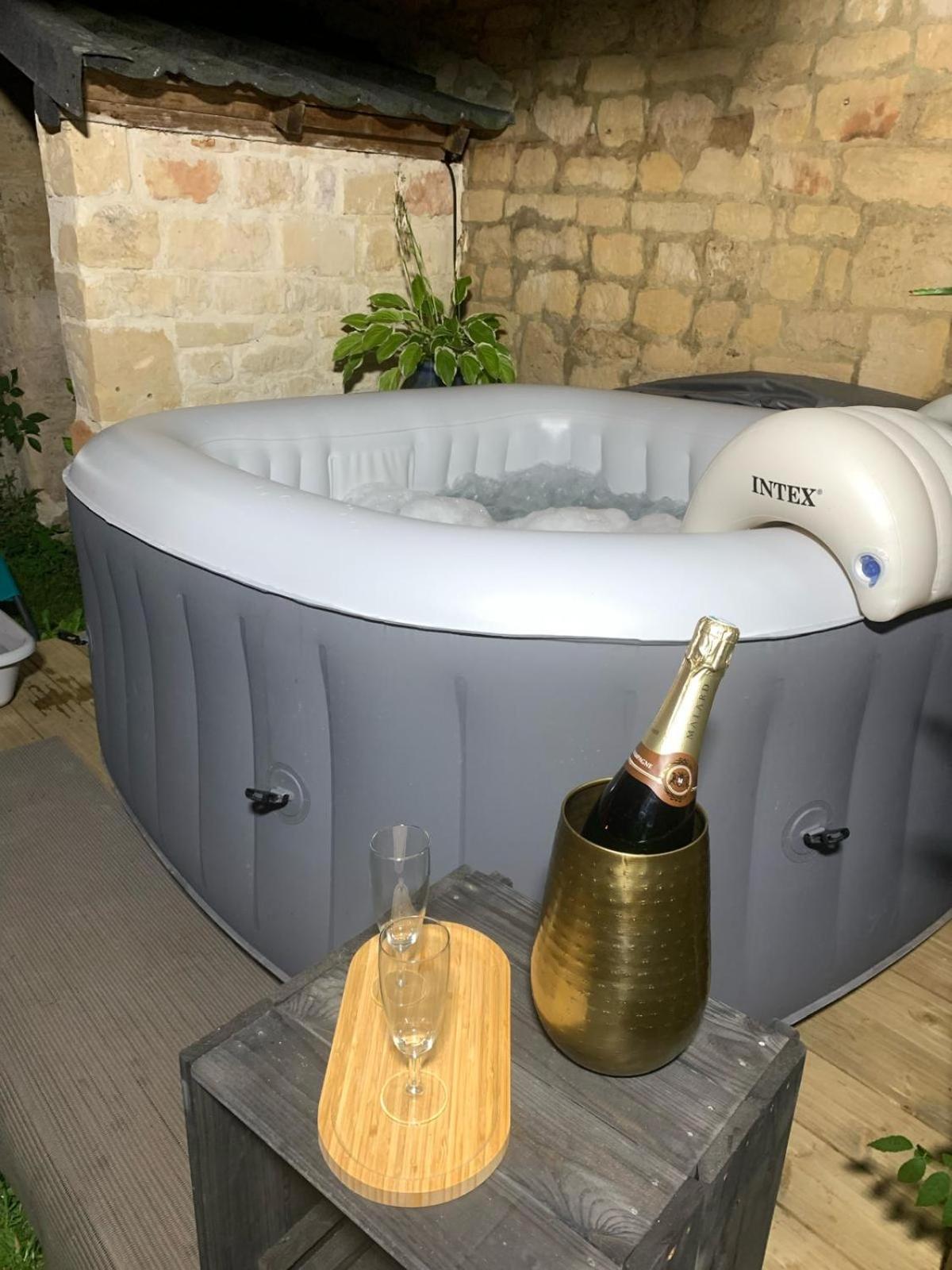Bulles Et Belle Etoile Spa Proche De Caen Sainte-Croix-Grand-Tonne Экстерьер фото